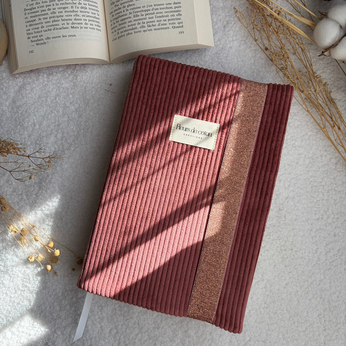 Custodia per libri a quadretti marrone
